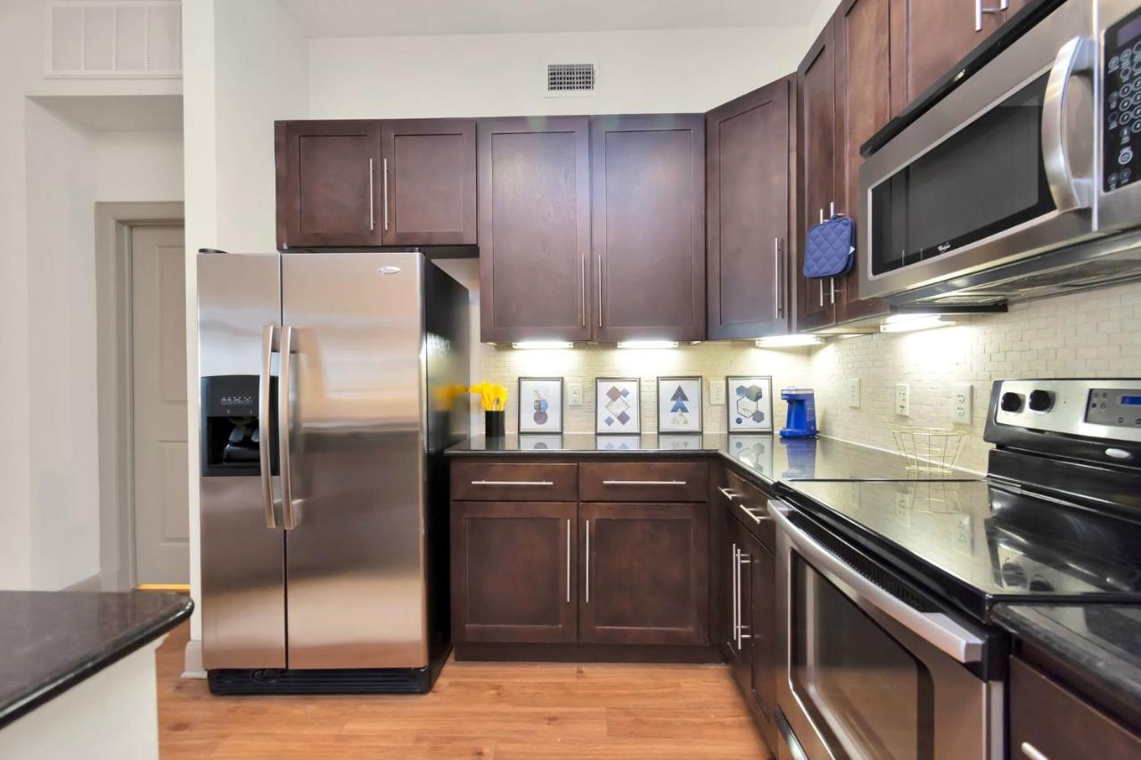 Welcome To The Suite Spot Luxury 1Bedroom Mid-Rise In Suger Land 休斯敦 外观 照片